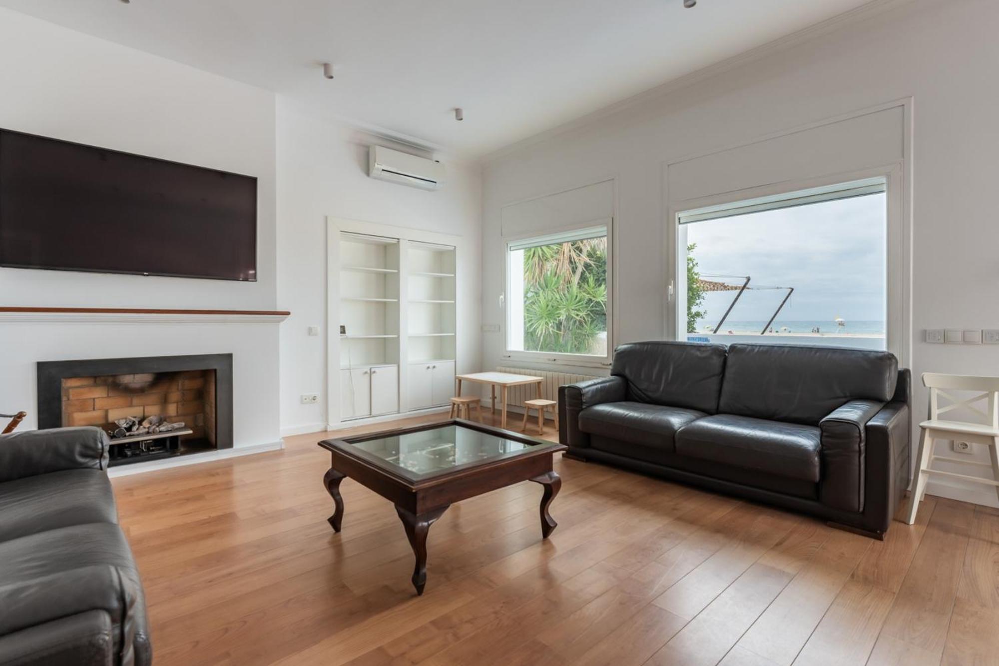 Beach Villa Cristina By Hhbcn Castelldefels Bagian luar foto